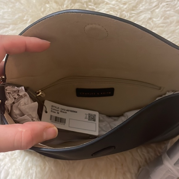 Charles & Keith Handbag NWT - Picture 4 of 4